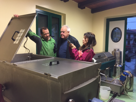 %e3%82%aa%e3%83%aa%e3%83%bc%e3%83%96%e8%be%b2%e5%ae%b6%ef%bc%93